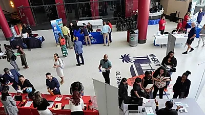 미국 고용시장, 수년 만의 가장 어려운 시기 직면…'채용 둔화와 해고 확산'