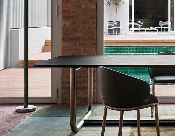  전통적인 수출시장, 즉 EU에 초점을 맞춘 사업은 여전히 많은 편이다. 밀라샵