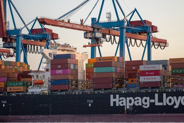 중국과 브라질의 경제 협력은 매우 상호 보완적이다. 하파크로이트