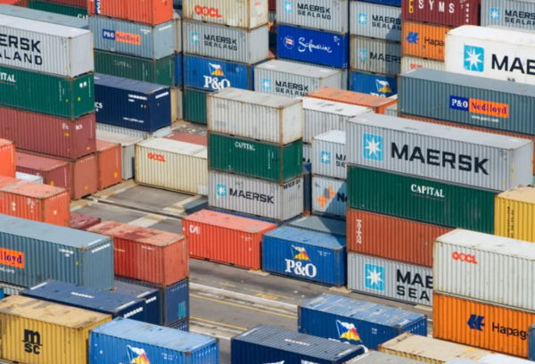 대한민국 경상수지가 3개월 만에 흑자를 기록했다. 한국은행