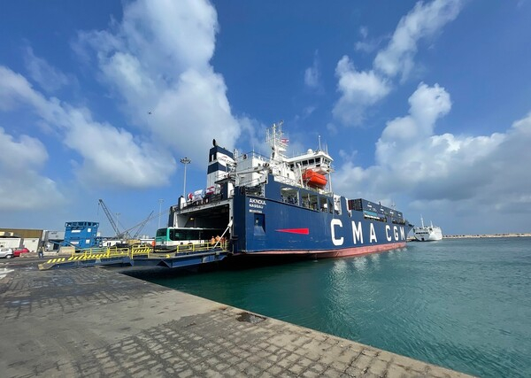 독일은 주로 모로코에서 전기 부품, 인산염, 섬유, 농산물을 수입하고 있다.CMA CGM