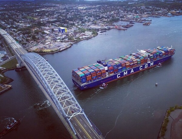  공급망에 병목 현상이 발생하고 있으며, 새로운 쌀 제품은 아직 시장에 들어오지 않았다. CMA CGM