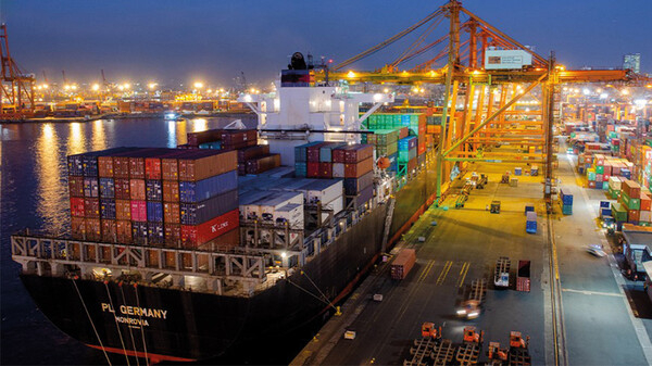 마닐라 항구. 마닐라 항만청