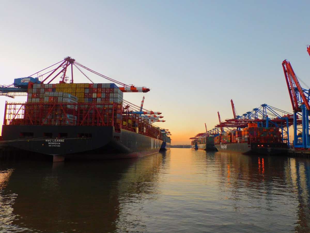 [기획-MENA 다이버전스] 이란, 이라크에 4개월간 30억 달러 비석유 수출