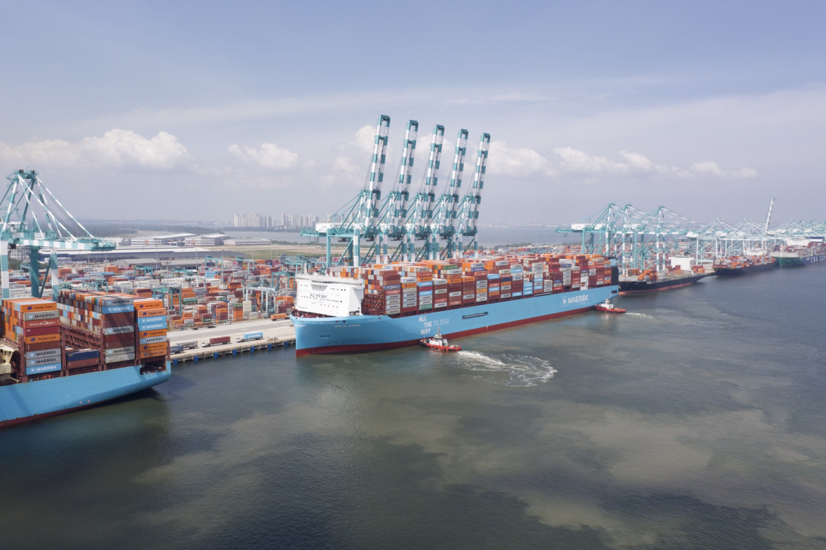 [기획-무역 FOCUS] 싱가포르 3분기 성장 ‘예상 웃돌아’…중앙은행 “2026년 둔화 불가피”