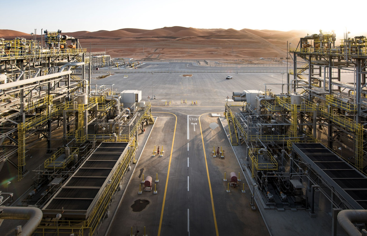 [기획-에너지 FOCUS] 이란 보복 공세에 사우디 정유시설 가동 중단…브렌트유 10% 급등