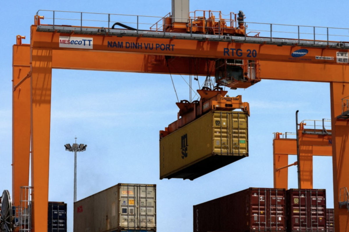 베트남, 아세안 성장 축 부상…통상 판도 재편 가속